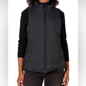 Amazon Essentials Women's Mid-Weight Puffer Vest
